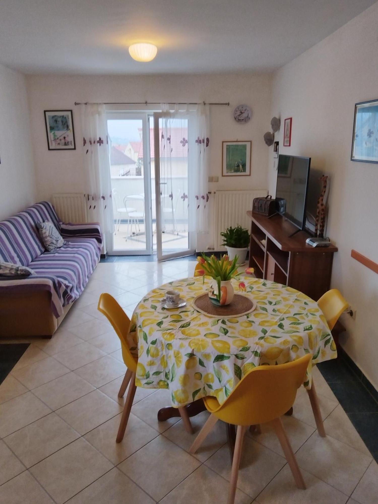 Apartment Ljudmila Vodice Exterior photo