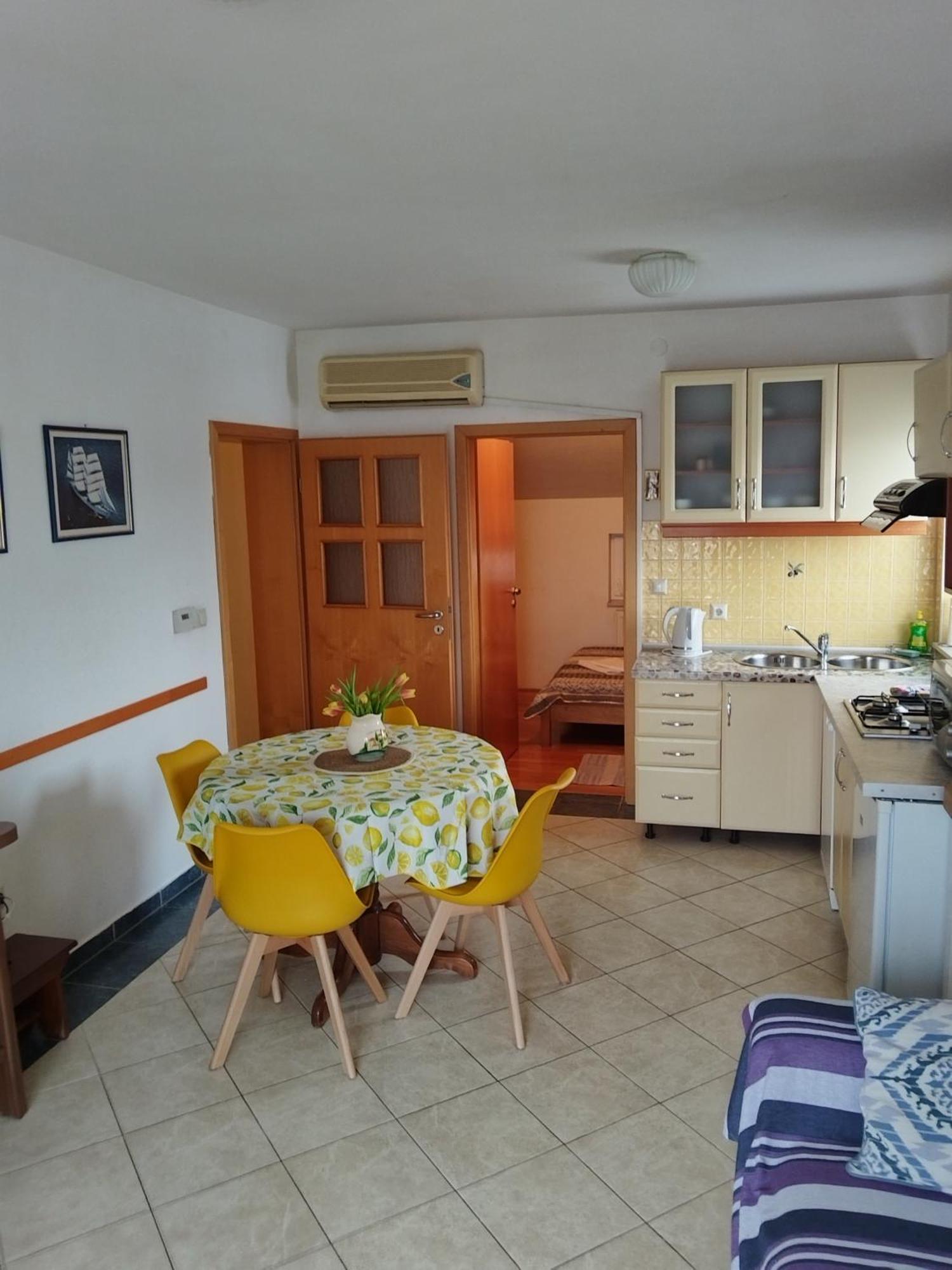 Apartment Ljudmila Vodice Exterior photo